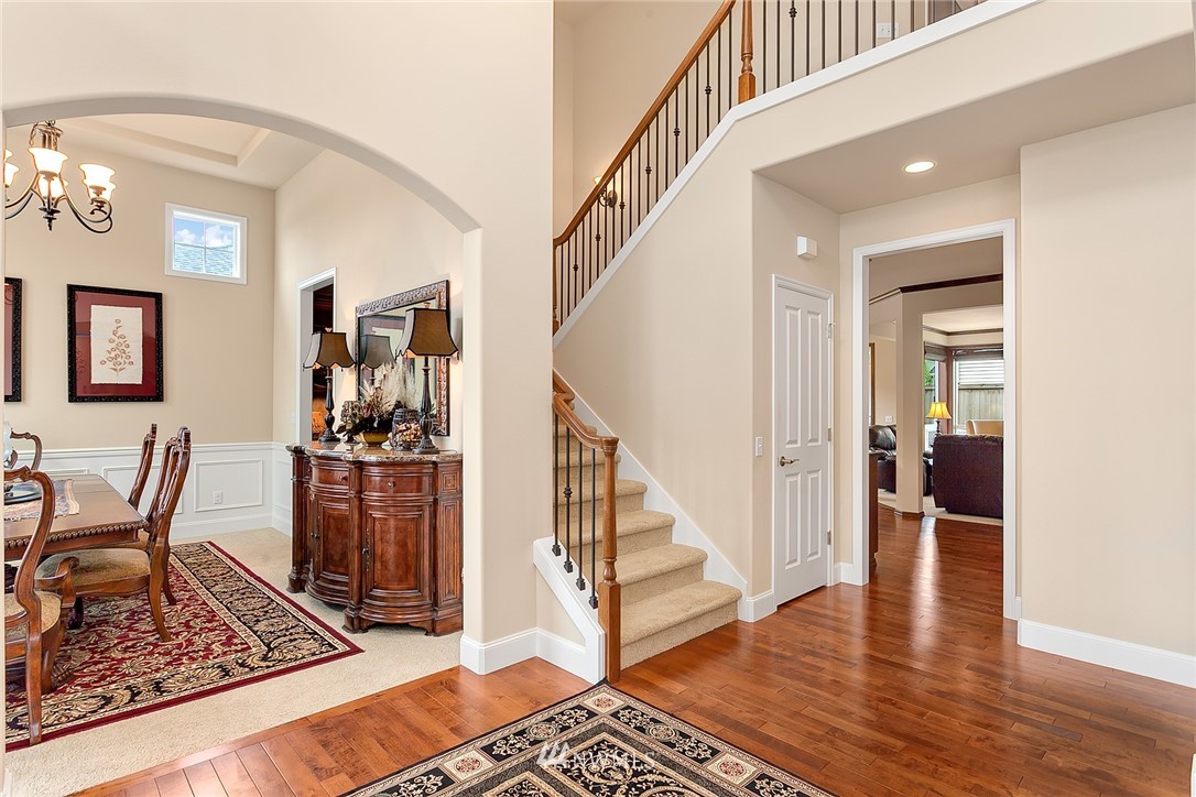 4323 220th Street Southeast Bothell, WA 98021 - Photo 5 of 24