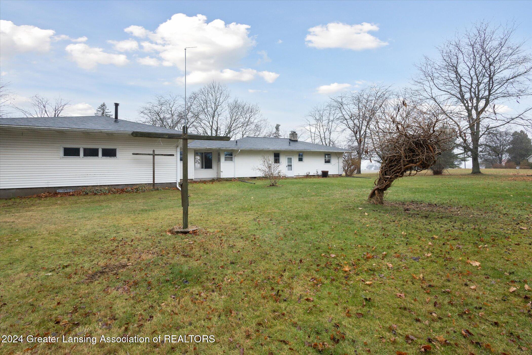 1197 South Perkey Road Charlotte, MI 48813 - Photo 38 of 42 38-1197-S-Perkey-Rd-Charlotte-MI-48813-W