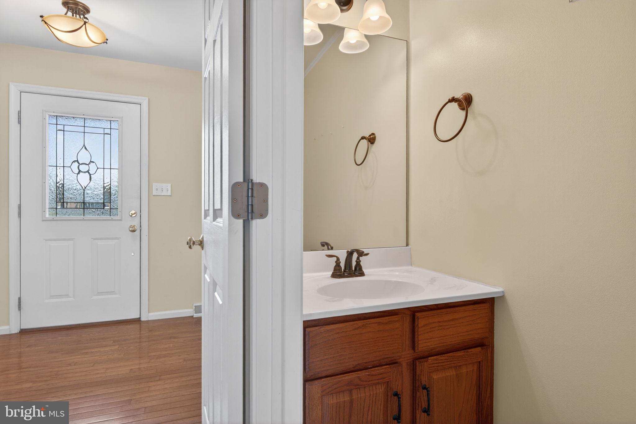 30 Red Maple Circle Palmyra, PA 17078 - Photo 19 of 38 Well placed powder room