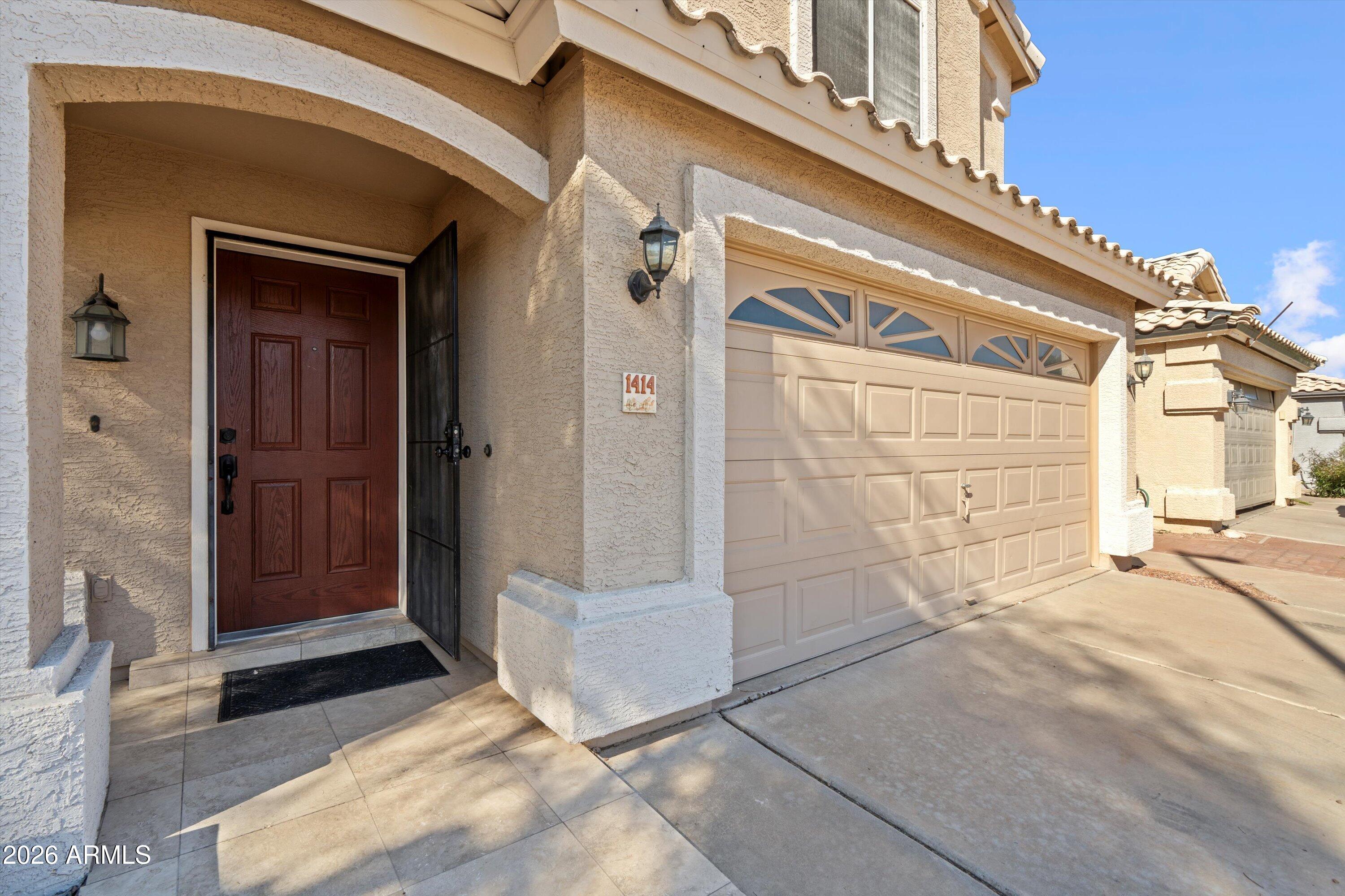 1414 North Birch Street Gilbert, AZ 85233 - Photo 4 of 43 04-Entry Walkway