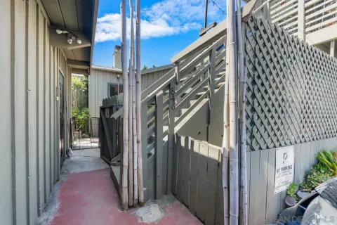 $1,990,000 | 844-48 Isthmus Court, San Diego, CA 92109