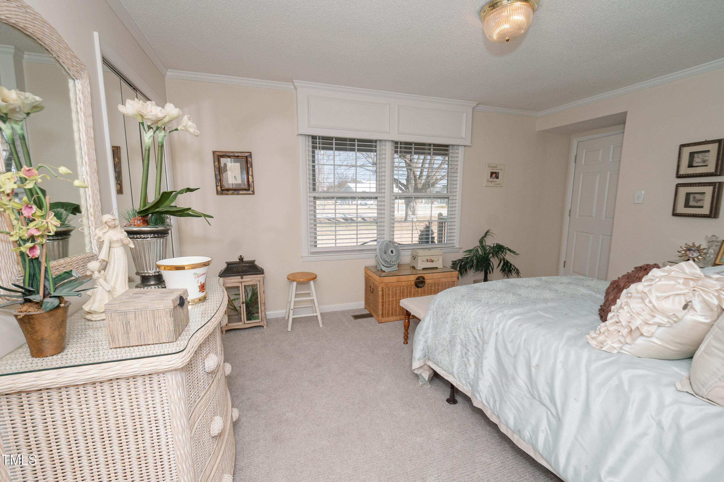 7411 Plain View Highway Dunn, NC 28334 - Photo 18 of 33 brandiebairdphoto-3408