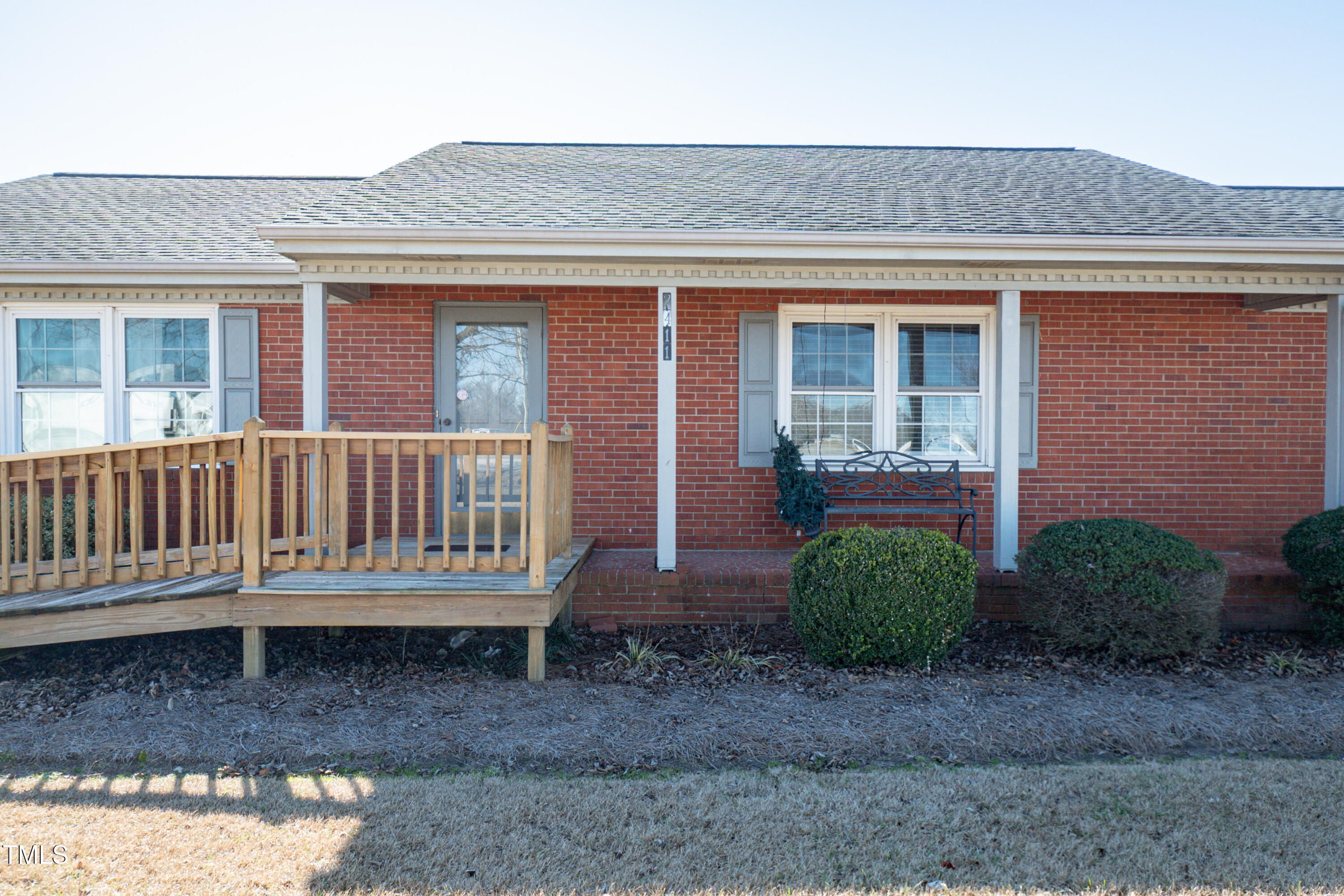 7411 Plain View Highway Dunn, NC 28334 - Photo 3 of 33 brandiebairdphoto-3340