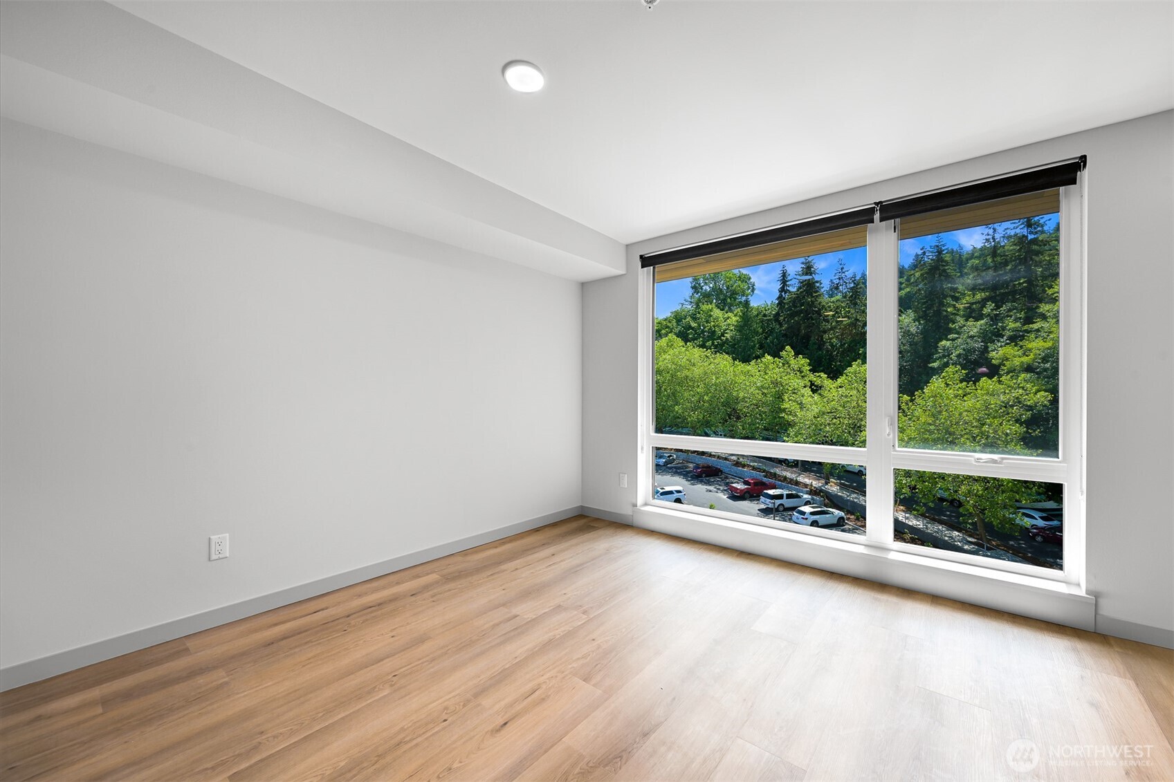 820 North State Street, Unit 606 Bellingham, WA 98225 - Photo 4 of 28