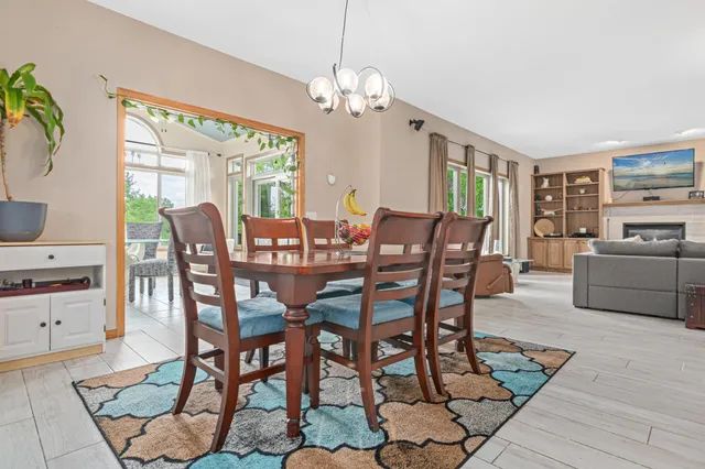 $4,500 | 14217 Footbridge Way, Apple Valley, MN 55124