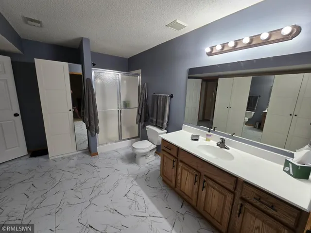 $4,500 | 14217 Footbridge Way, Apple Valley, MN 55124