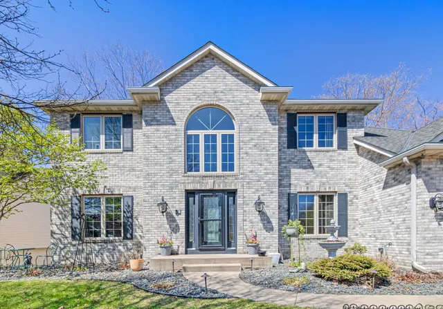 $4,500 | 14217 Footbridge Way, Apple Valley, MN 55124