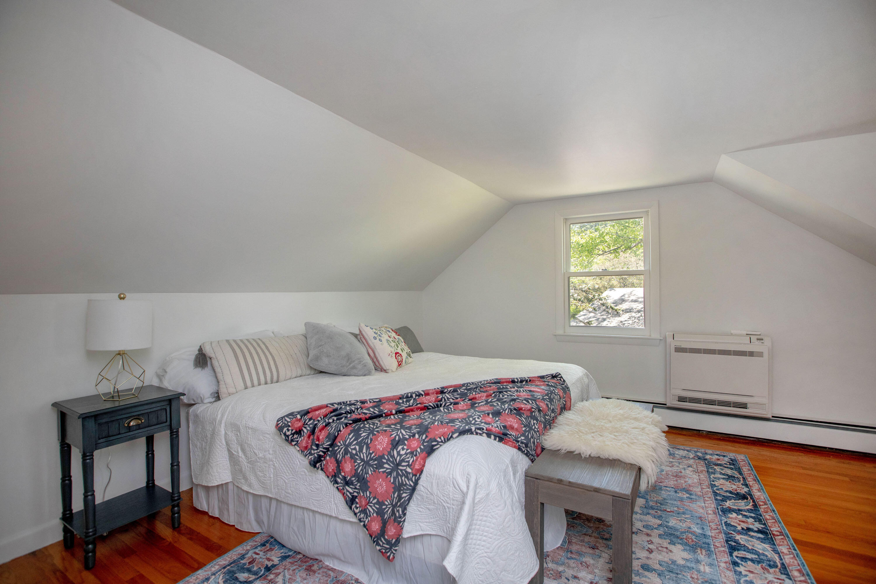 5 Chamberlain Avenue Brunswick, ME 04011 - Photo 29 of 45 Bedroom 3