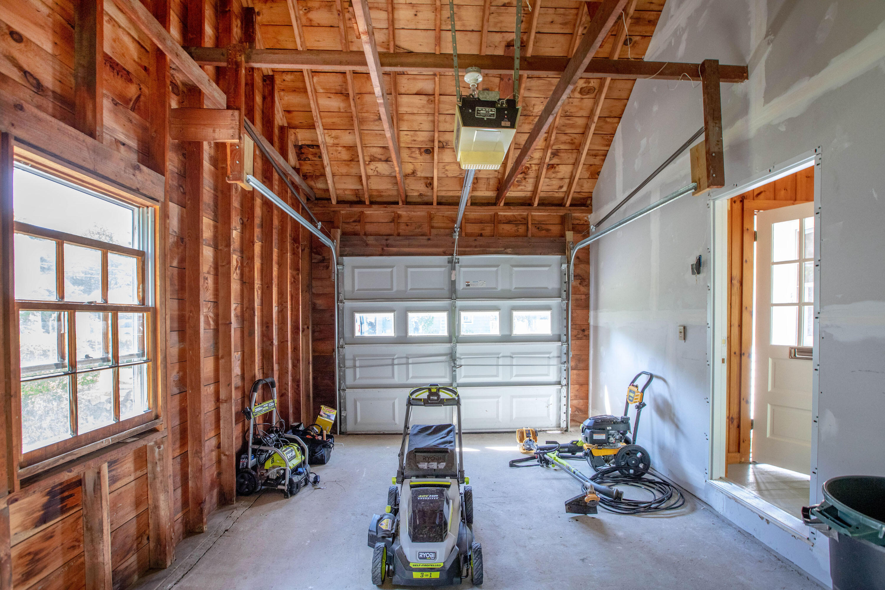 5 Chamberlain Avenue Brunswick, ME 04011 - Photo 37 of 45 Garage