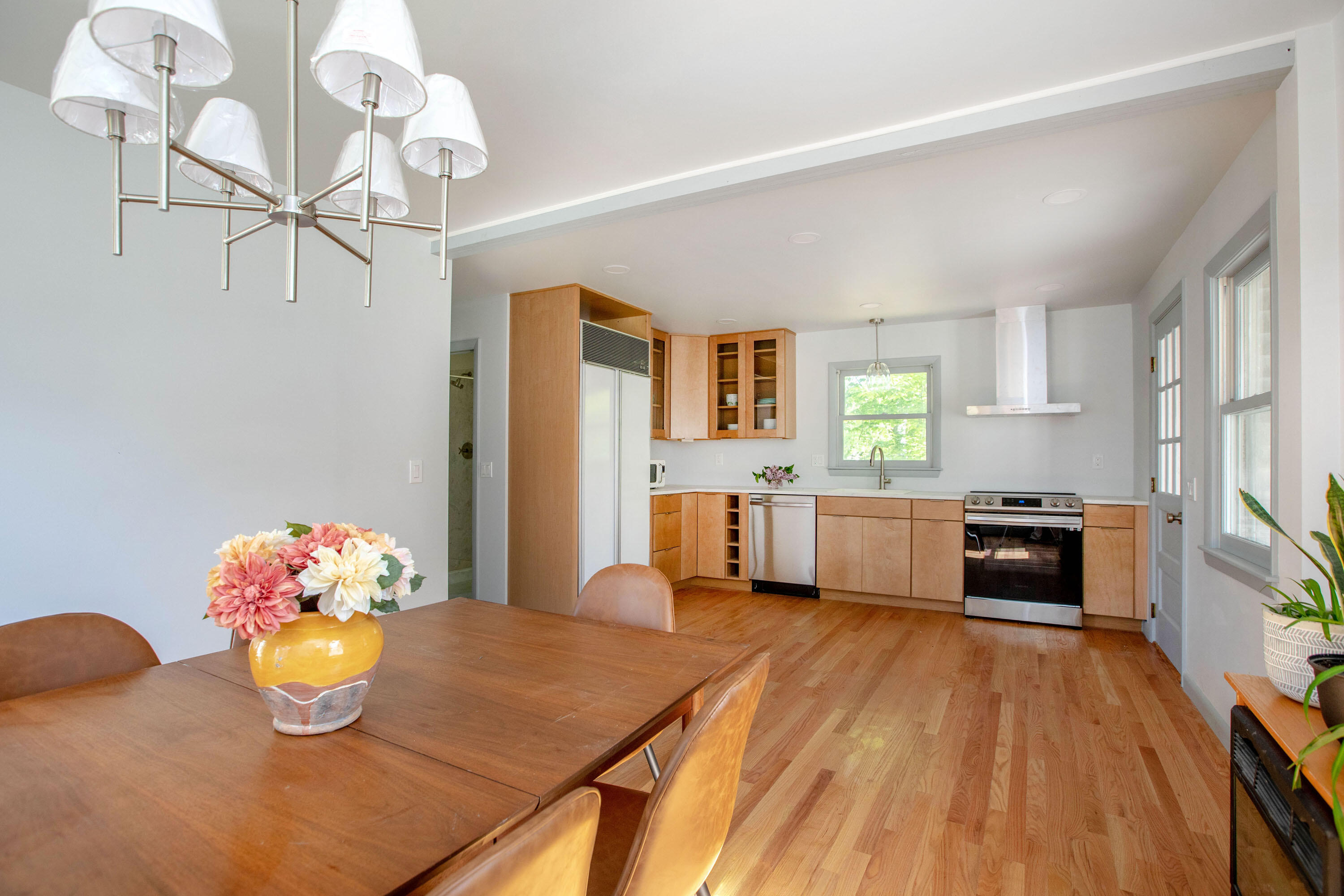 5 Chamberlain Avenue Brunswick, ME 04011 - Photo 5 of 45 Kitchen/dining room