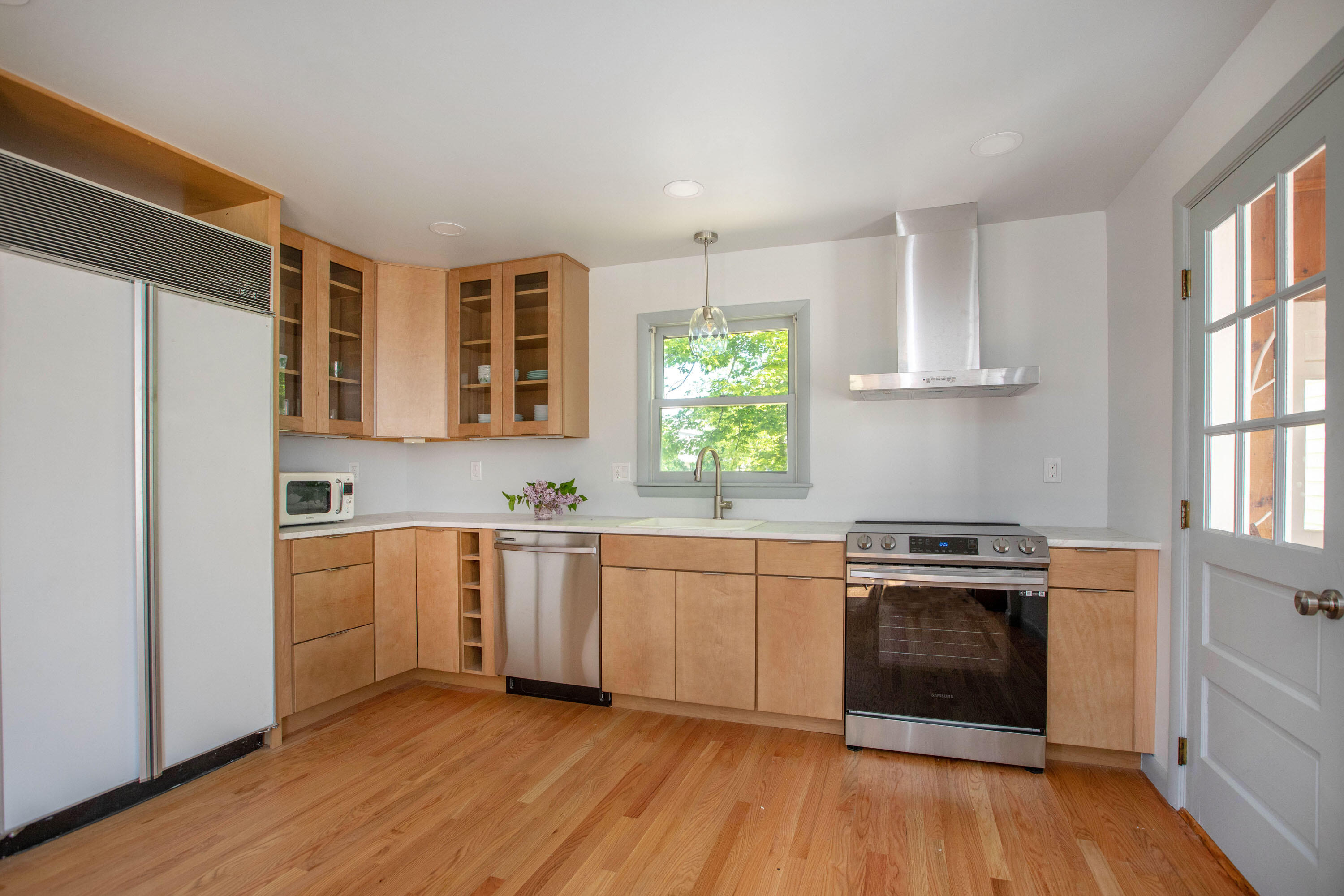 5 Chamberlain Avenue Brunswick, ME 04011 - Photo 6 of 45 Kitchen