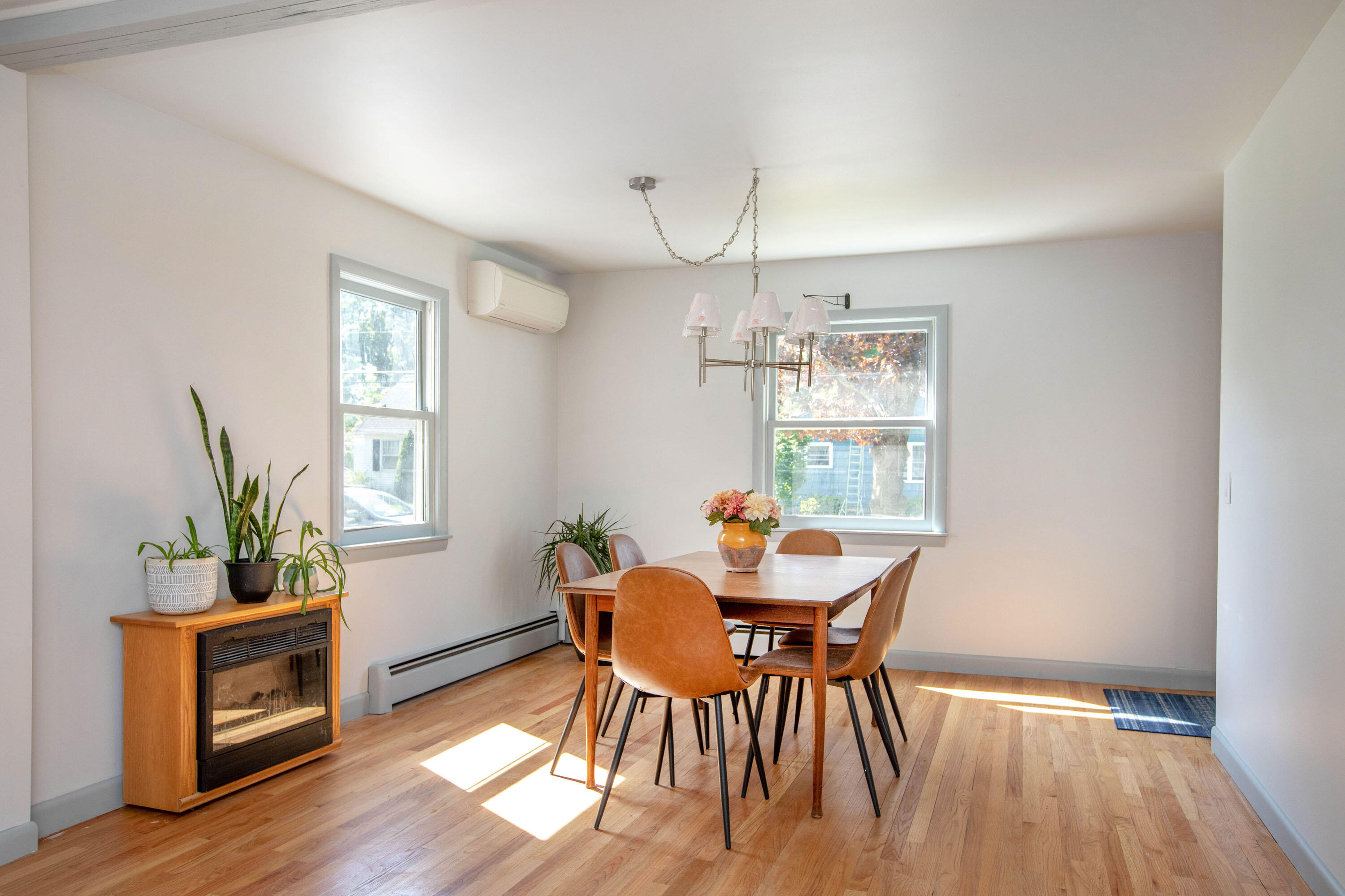 5 Chamberlain Avenue Brunswick, ME 04011 - Photo 10 of 45 Dining room