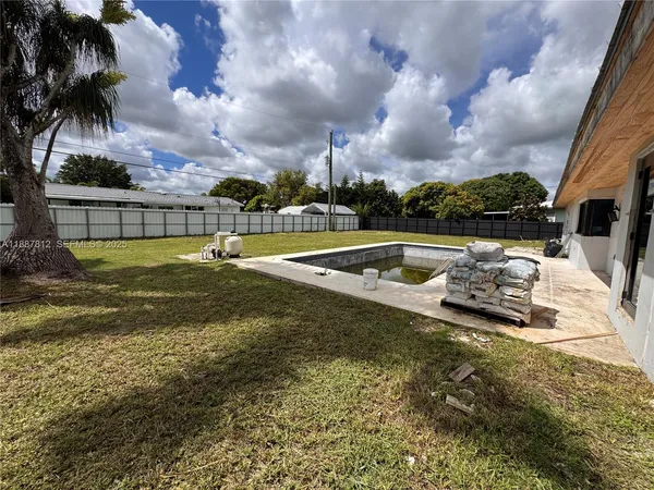 $4,500 | 444 Northwest 21st Street, Homestead, FL 33030