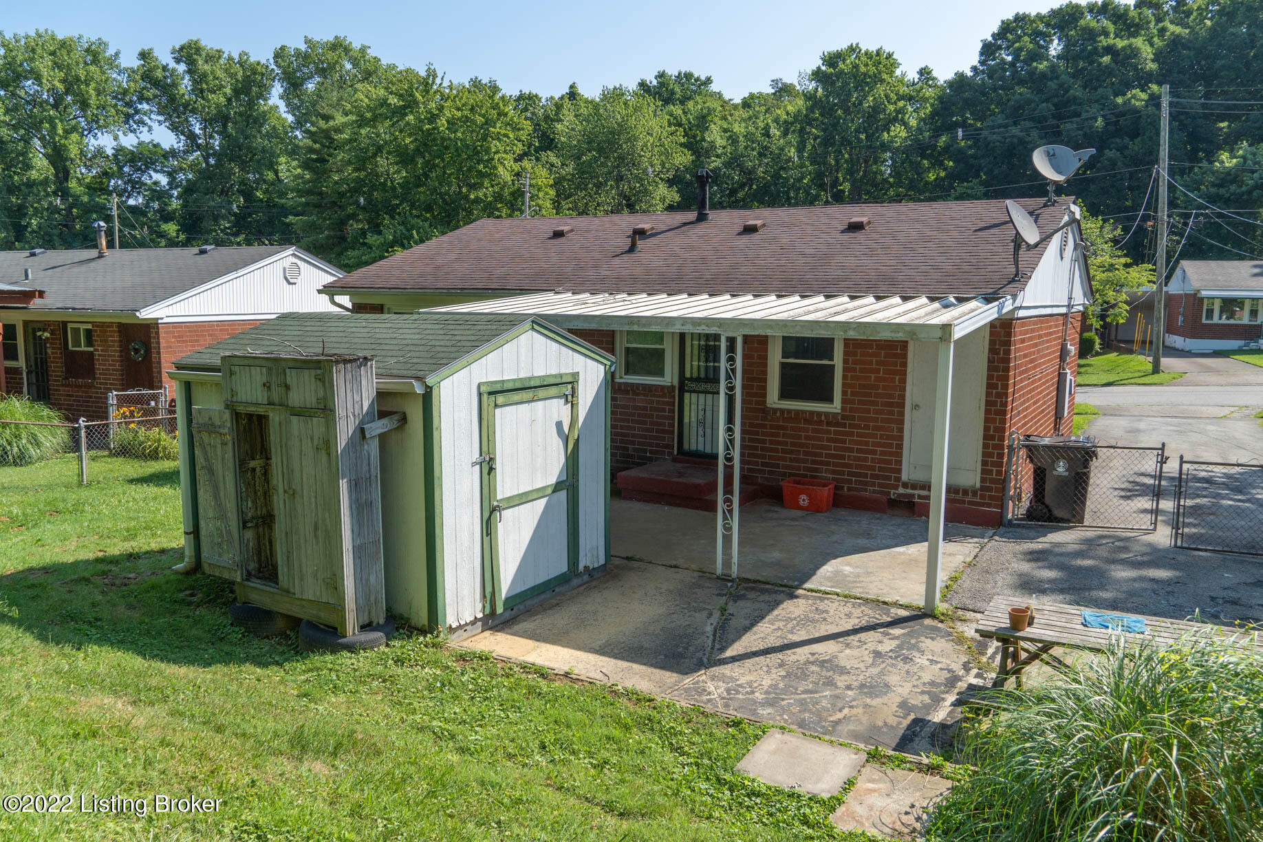636 Emily Road Louisville, KY 40206 - Photo 15 of 18 636 Emily Rd, Louisville, KY 40206_024