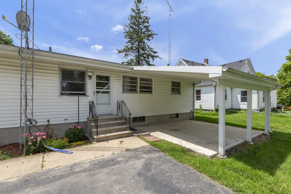 403 North 3rd Street Malta, IL 60150 - Photo 30 of 46