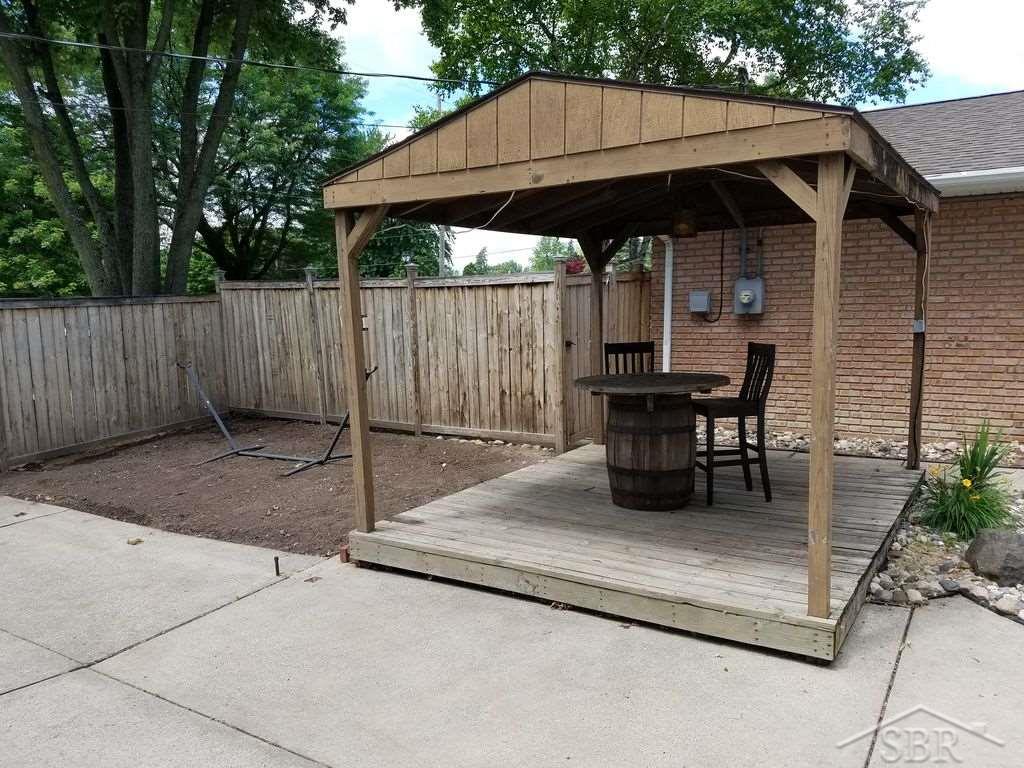 5581 Shattuck Road Saginaw, MI 48603 - Photo 12 of 12 31351896-11.JPG