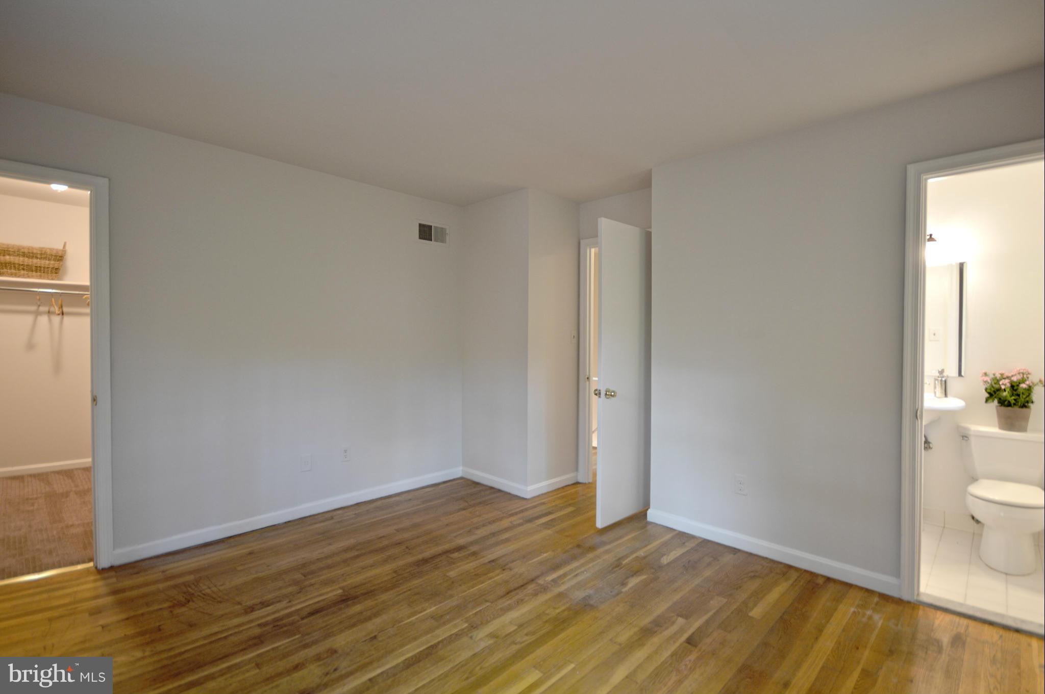 8704 Fox Ridge Road Springfield, VA 22152 - Photo 23 of 29 Bedroom (Master)