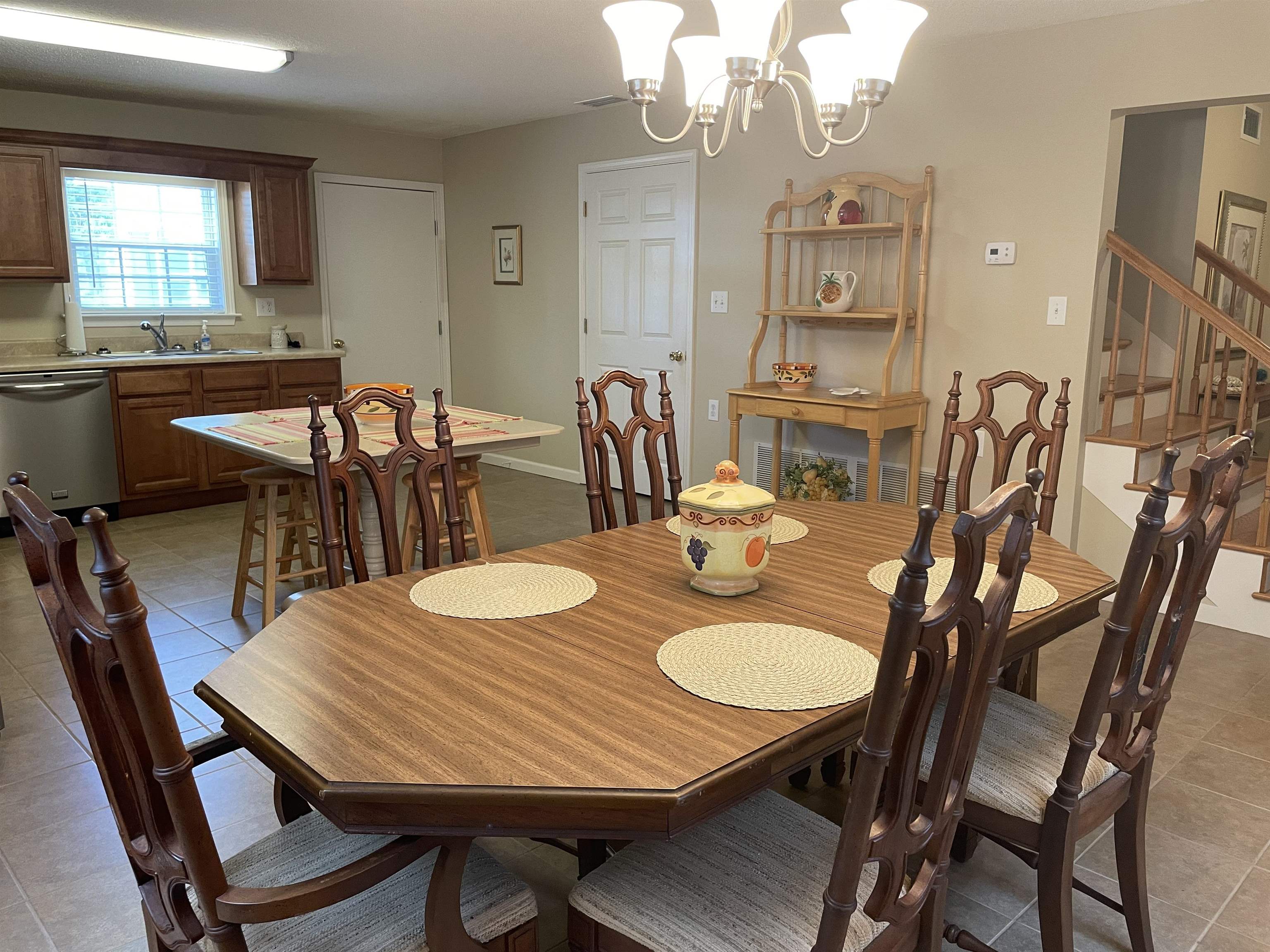 5287 Florida Avenue Orange Beach, AL 36561 - Photo 7 of 25 Dining Kitchen Combo
