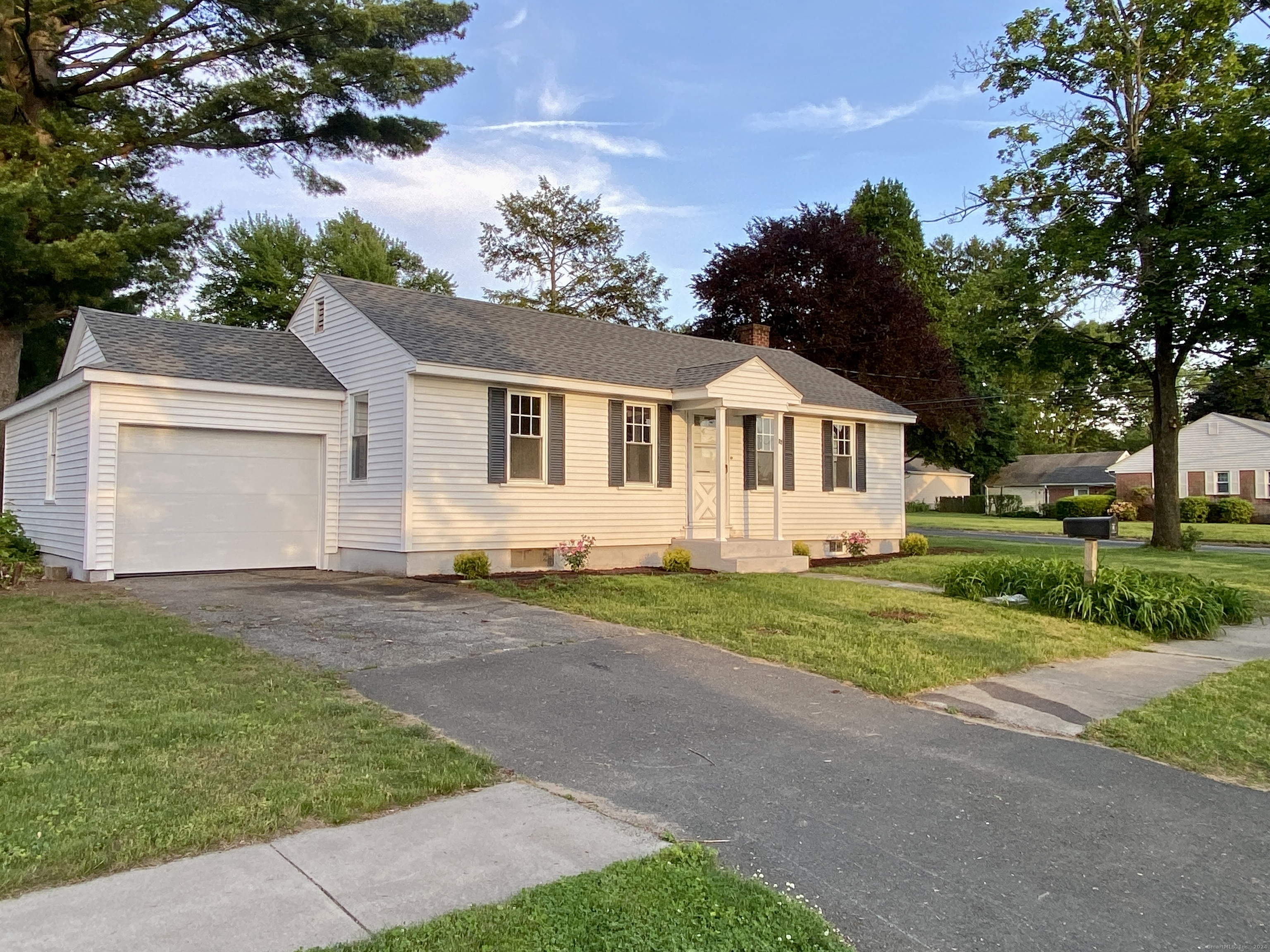 22 Longview Road Enfield, CT 06082 - Photo 1 of 1 Welcome to 22 Longview Rd Enfield
