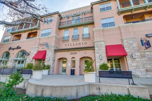 $4,800 | Town Center Lane, Cupertino, CA 95014