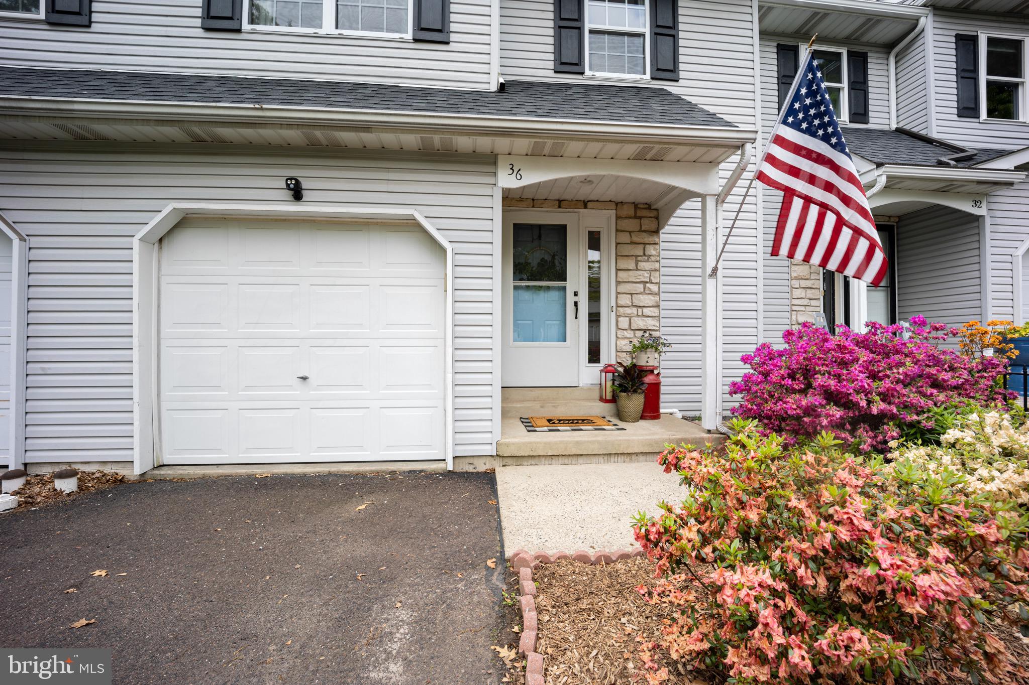 36 Deer Run Road Perkasie, PA 18944 - Photo 2 of 30