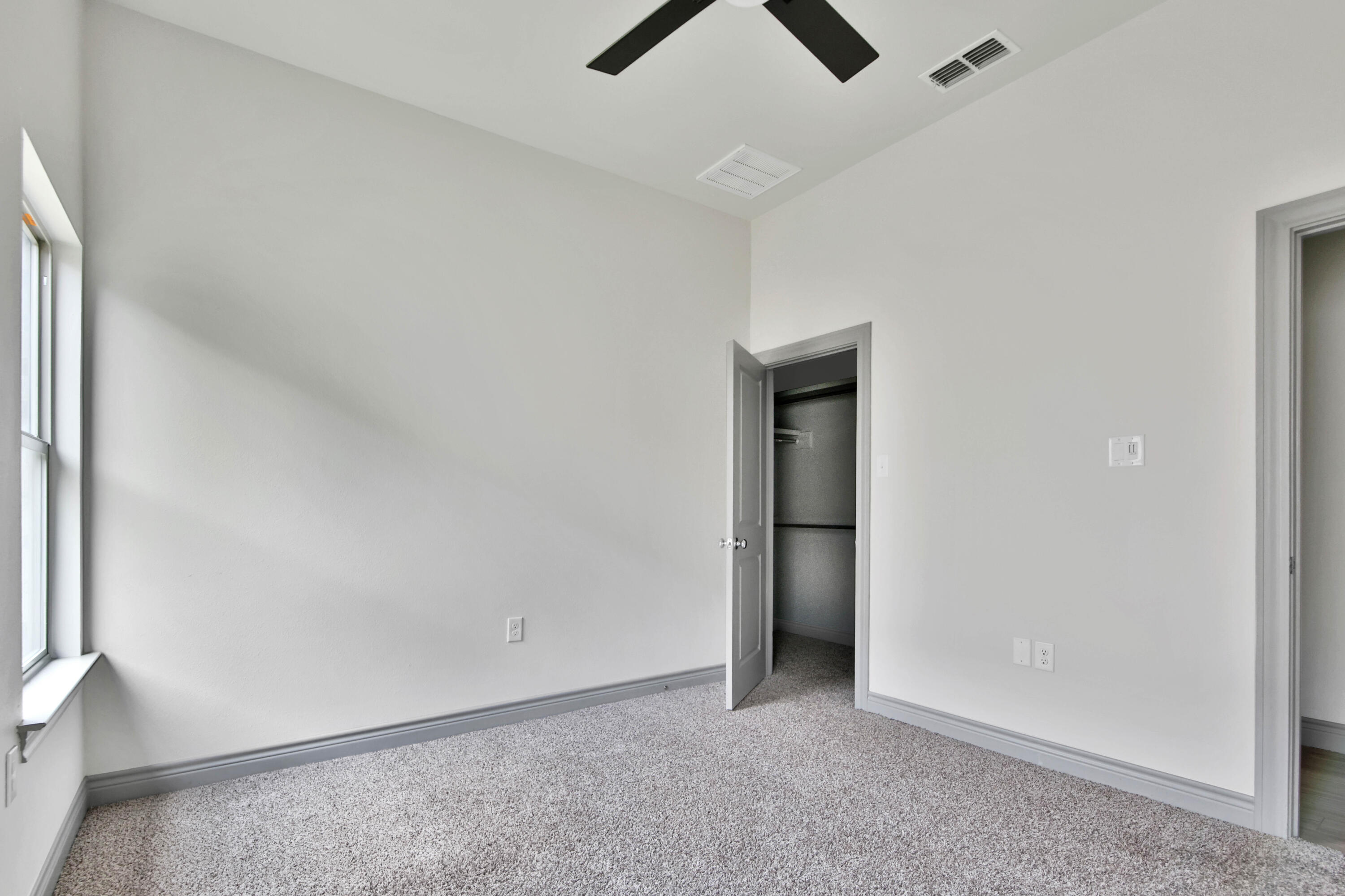 5704 117th Street Lubbock, TX 79424 - Photo 17 of 25 IMG_8590