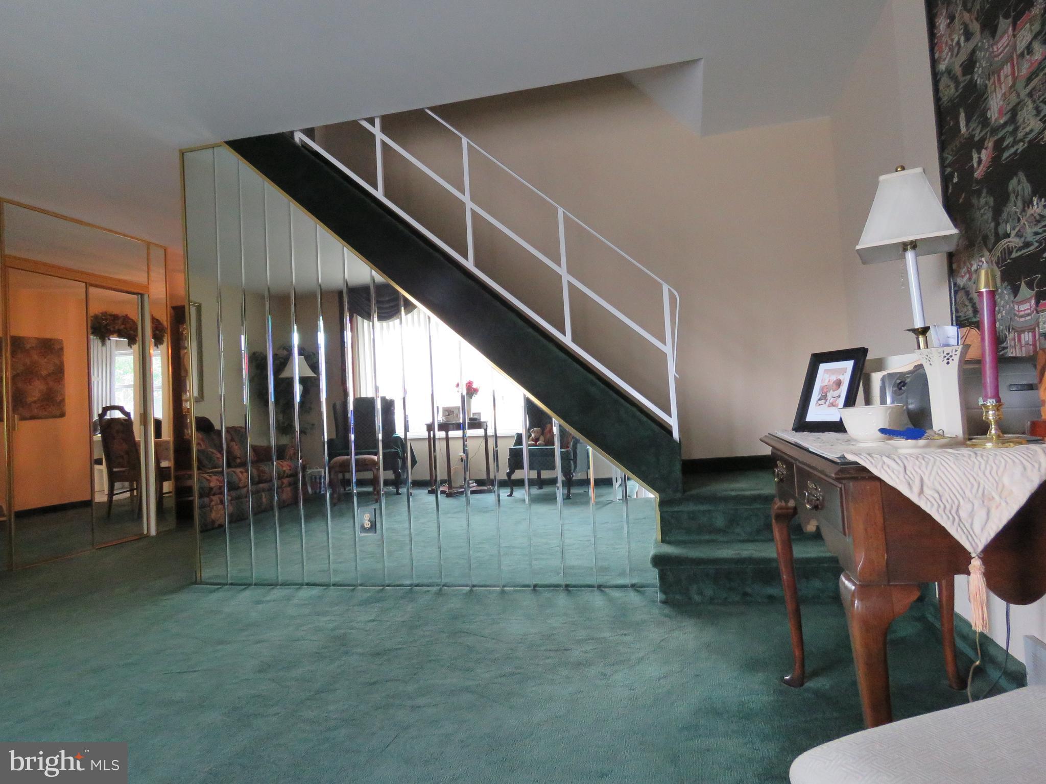 12426 Academy Road Philadelphia, PA 19154 - Photo 8 of 41