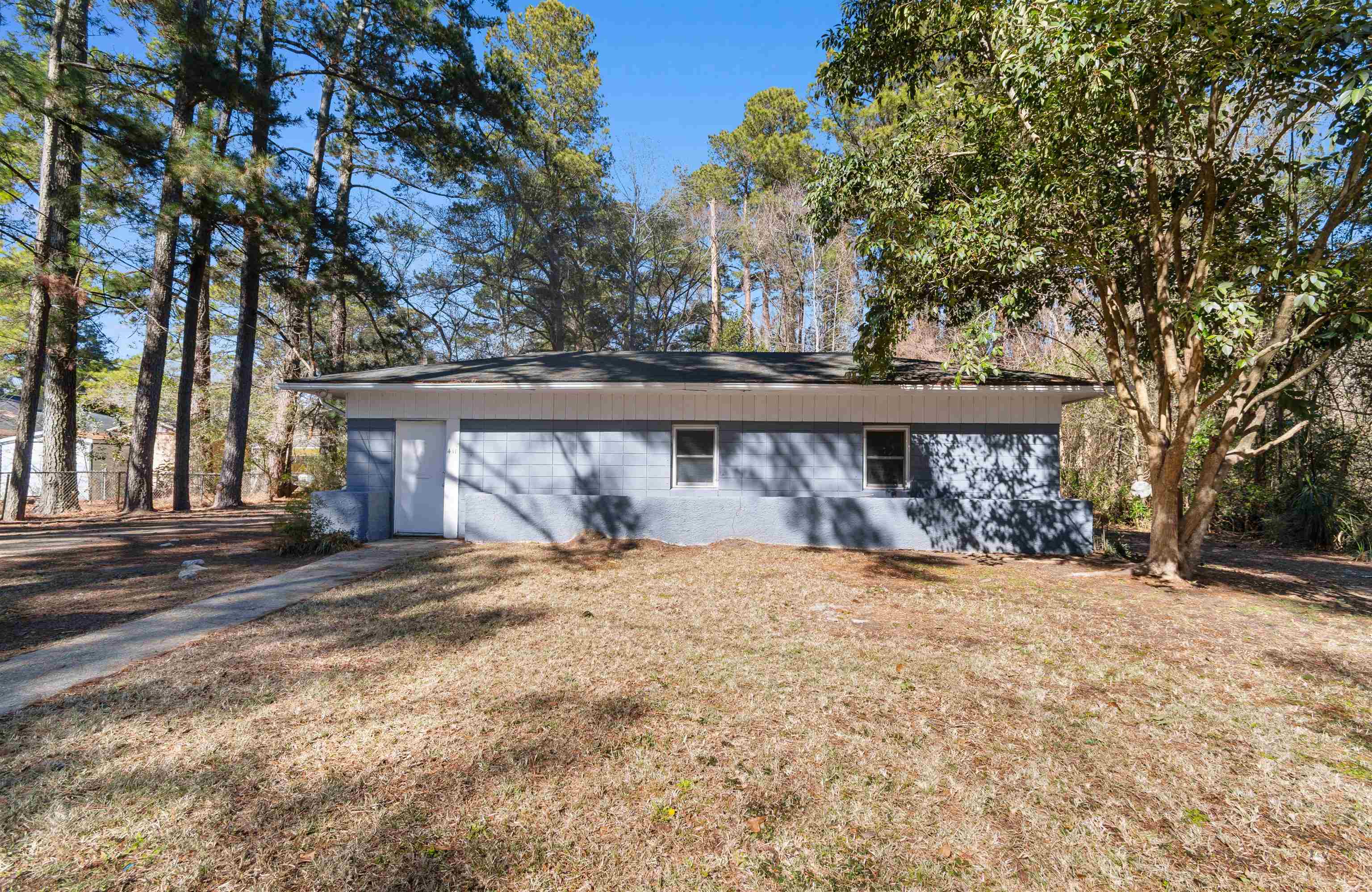 411 East Wine Street Mullins, SC 29574 - Photo 23 of 29