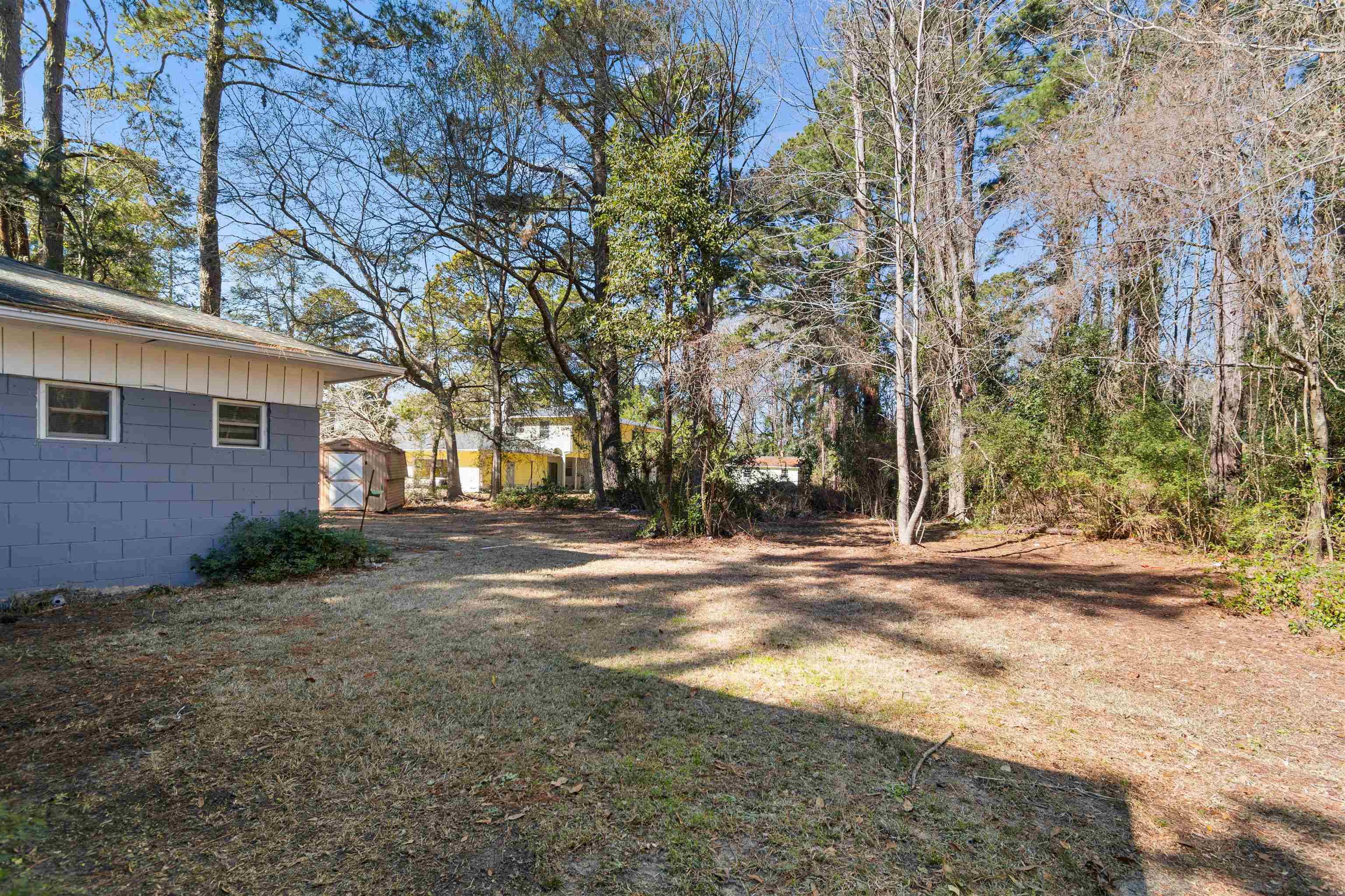 411 East Wine Street Mullins, SC 29574 - Photo 26 of 29