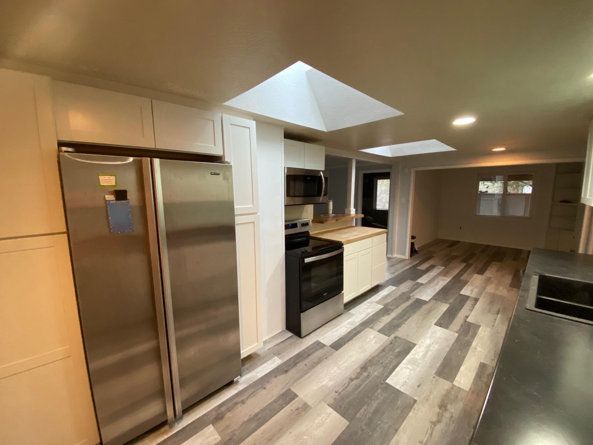 6032 Old Stage Road Central Point, OR 97502 - Photo 12 of 50 Gallery Image 12