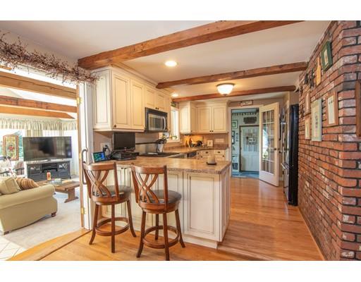 12 Carver Road Plymouth, MA 02360 - Photo 3 of 41 Gallery Image 3