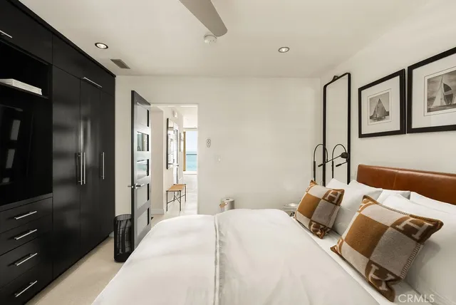 $3,695,000 | 1585 South Coast Highway, Unit 66, Laguna Beach, CA 92651