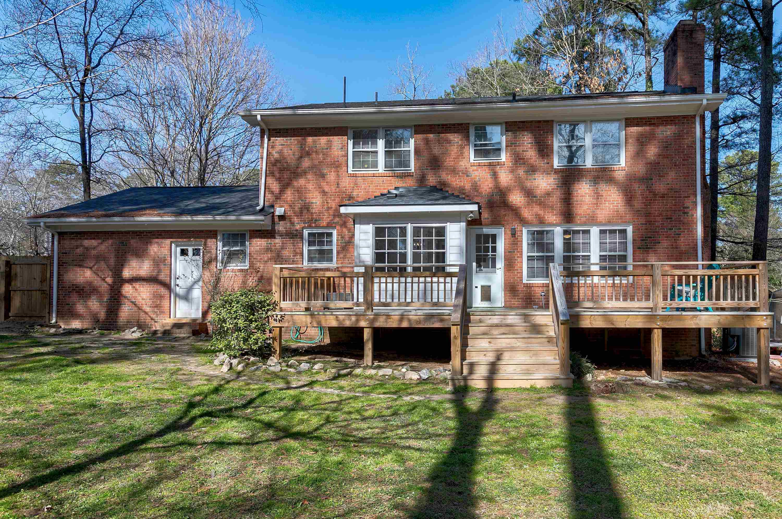 2012 Port Royal Road Raleigh, NC 27609 - Photo 28 of 36 Photo 28