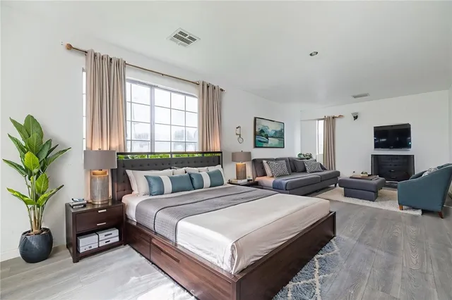 $699,000 | 4835 West W Avenue, Lancaster, CA 93536