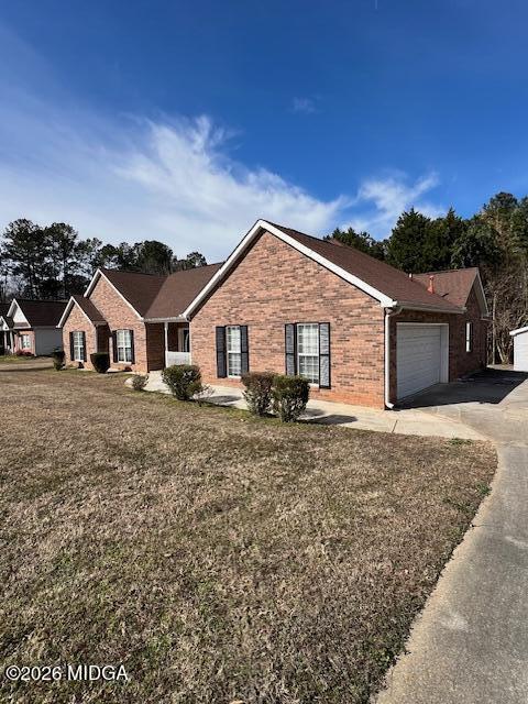 571 Togwatee Pass Hampton, GA 30228 - Photo 24 of 27 Front right