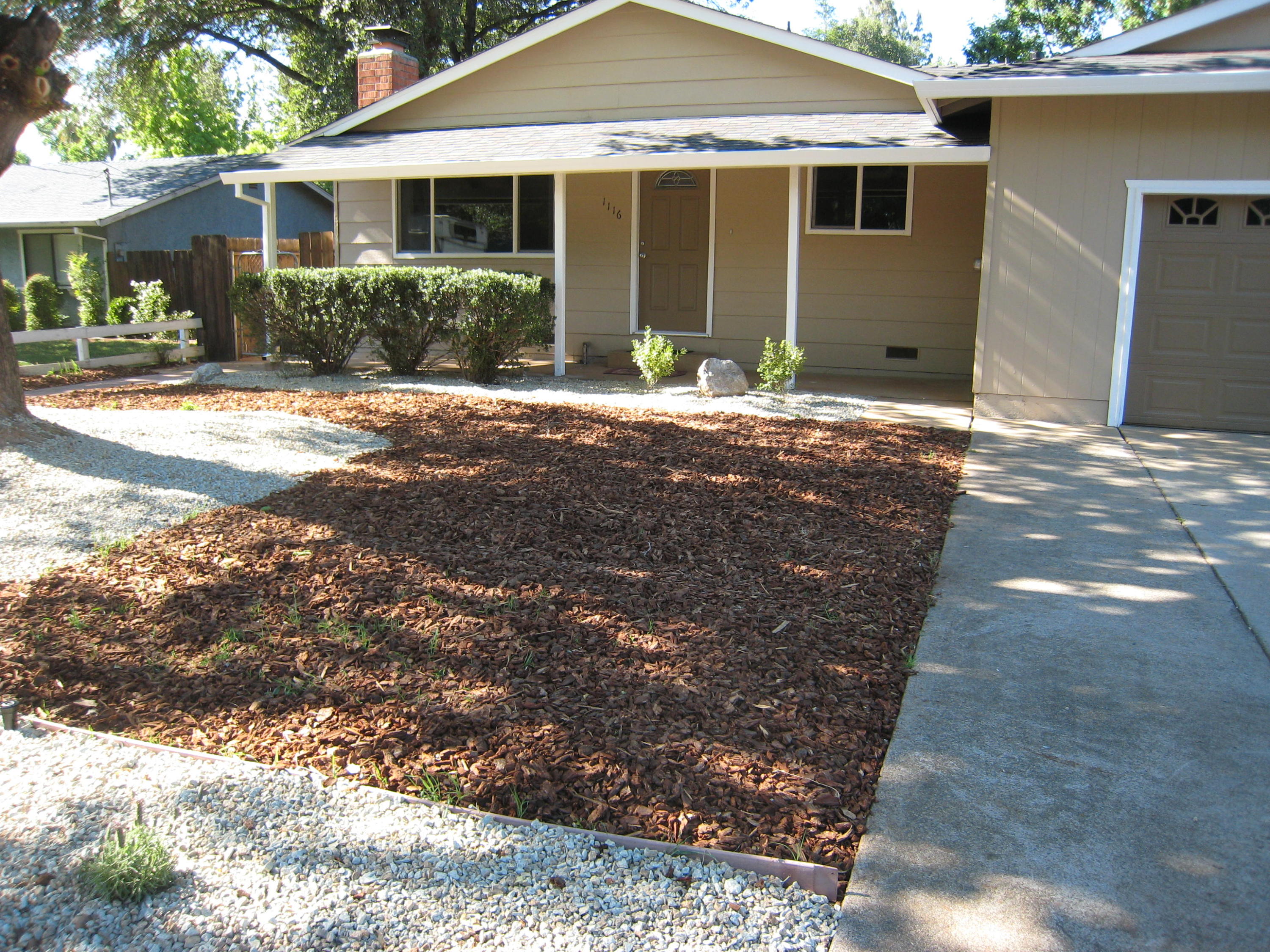 1116 Harpole Road Redding, CA 96002 - Photo 2 of 15 IMG_1808