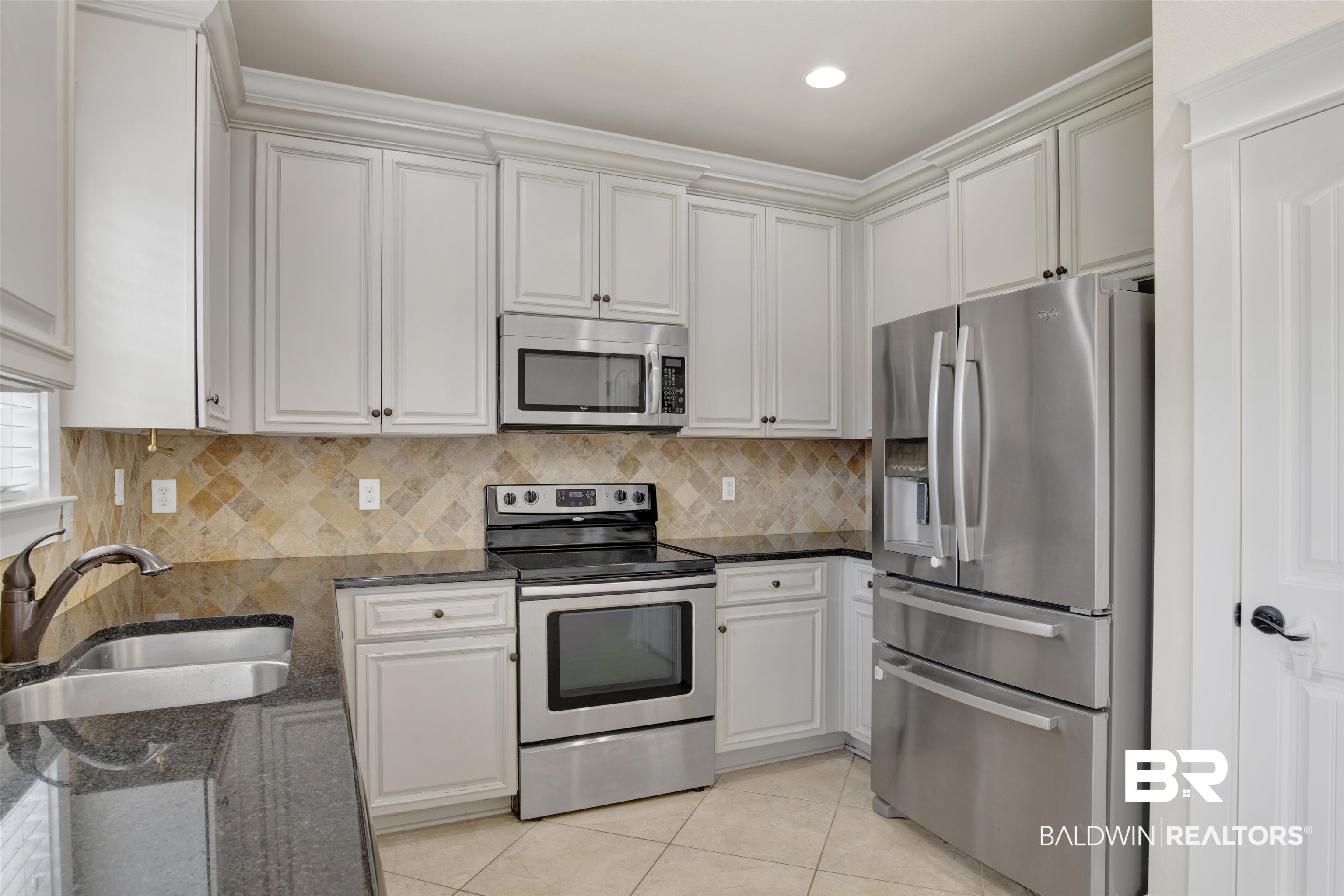 8651 Rosedown Lane Daphne, AL 36526 - Photo 9 of 24 Gallery Image 9