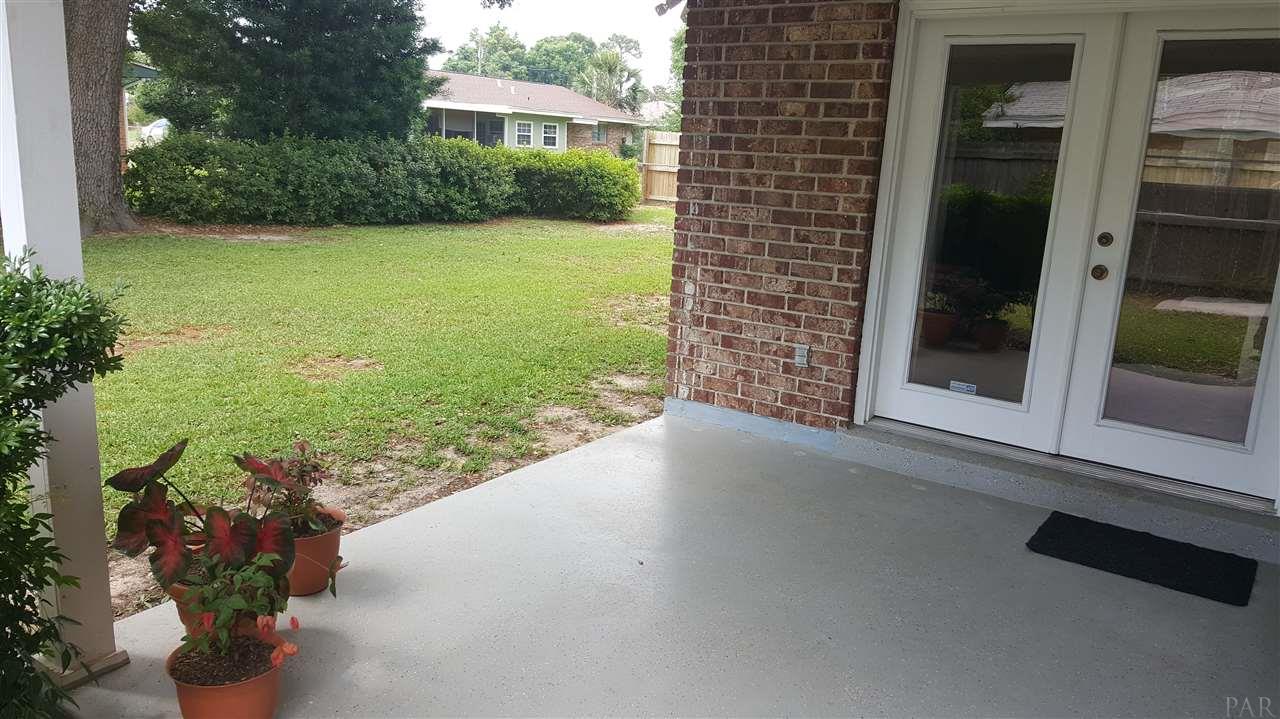 6160 Angelina Road Pensacola, FL 32504 - Photo 8 of 35