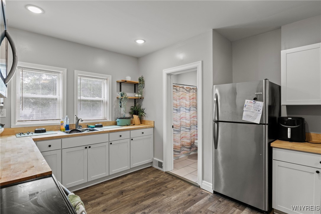 877 Prospect Avenue Buffalo, NY 14213 - Photo 14 of 39