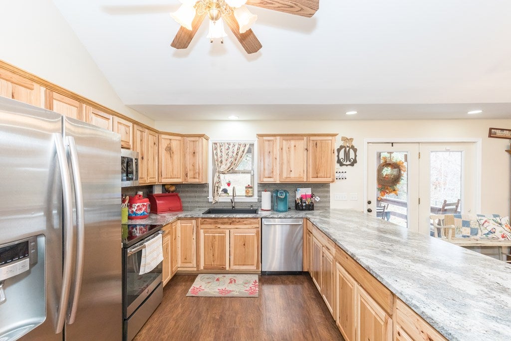 556 Rickey Road Max Meadows, VA 24360 - Photo 19 of 74 Gallery Image 19