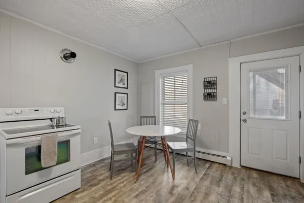 $1,950 | 526 Hevey Street, Unit 2, Manchester, NH 03102