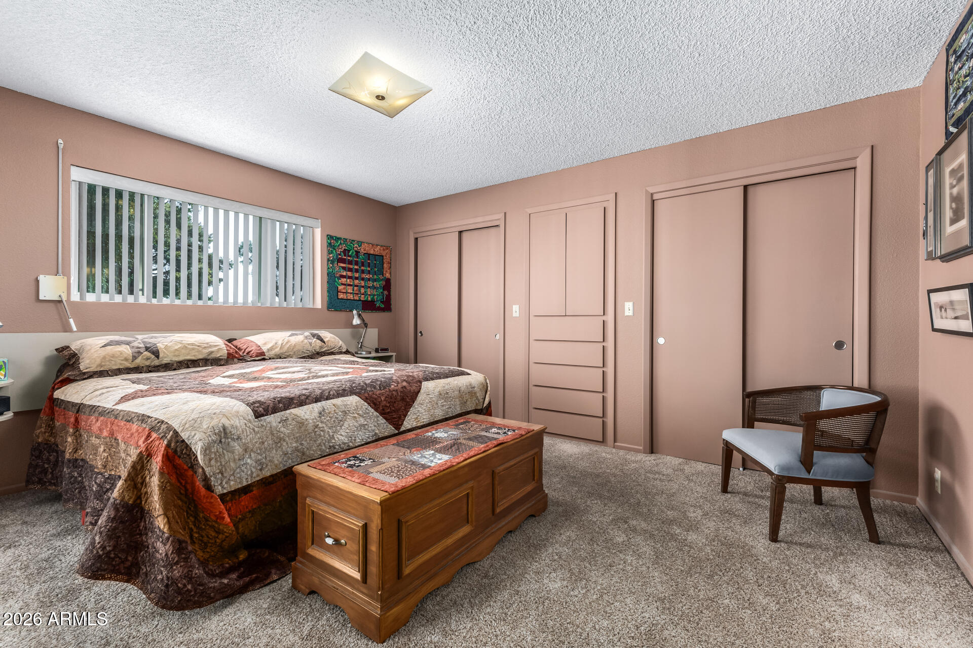 955 South Rochester Mesa, AZ 85206 - Photo 13 of 32 a bedroom with a bed and a window