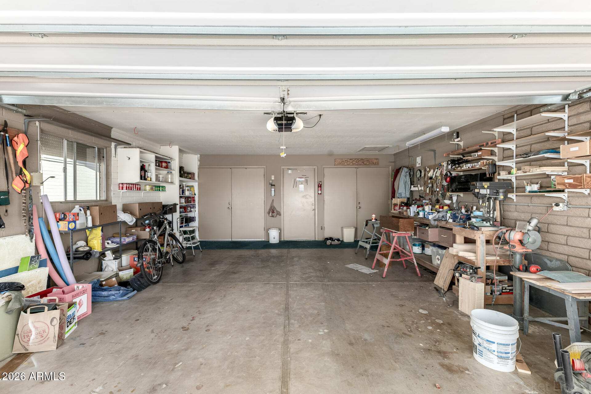 955 South Rochester Mesa, AZ 85206 - Photo 27 of 32 a view of a room with gym equipment