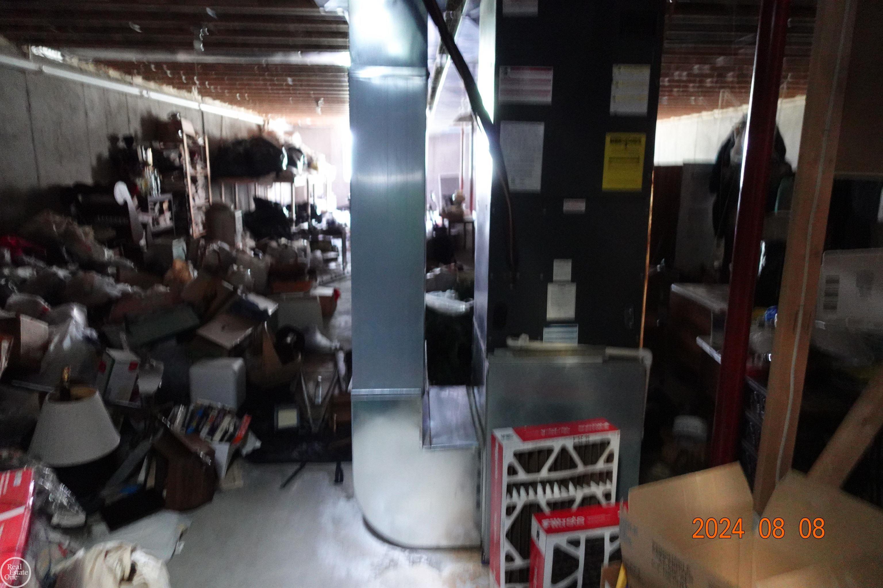 1314 Thomson Road Niles, MI 49120 - Photo 29 of 31 50151987-c602f7b3-ff95-40bb-b99e-311651a63577.JPG