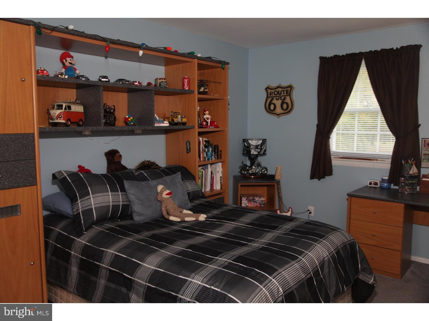296 Bloomfield Road Warminster, PA 18974 - Photo 18 of 24 Bedroom 2
