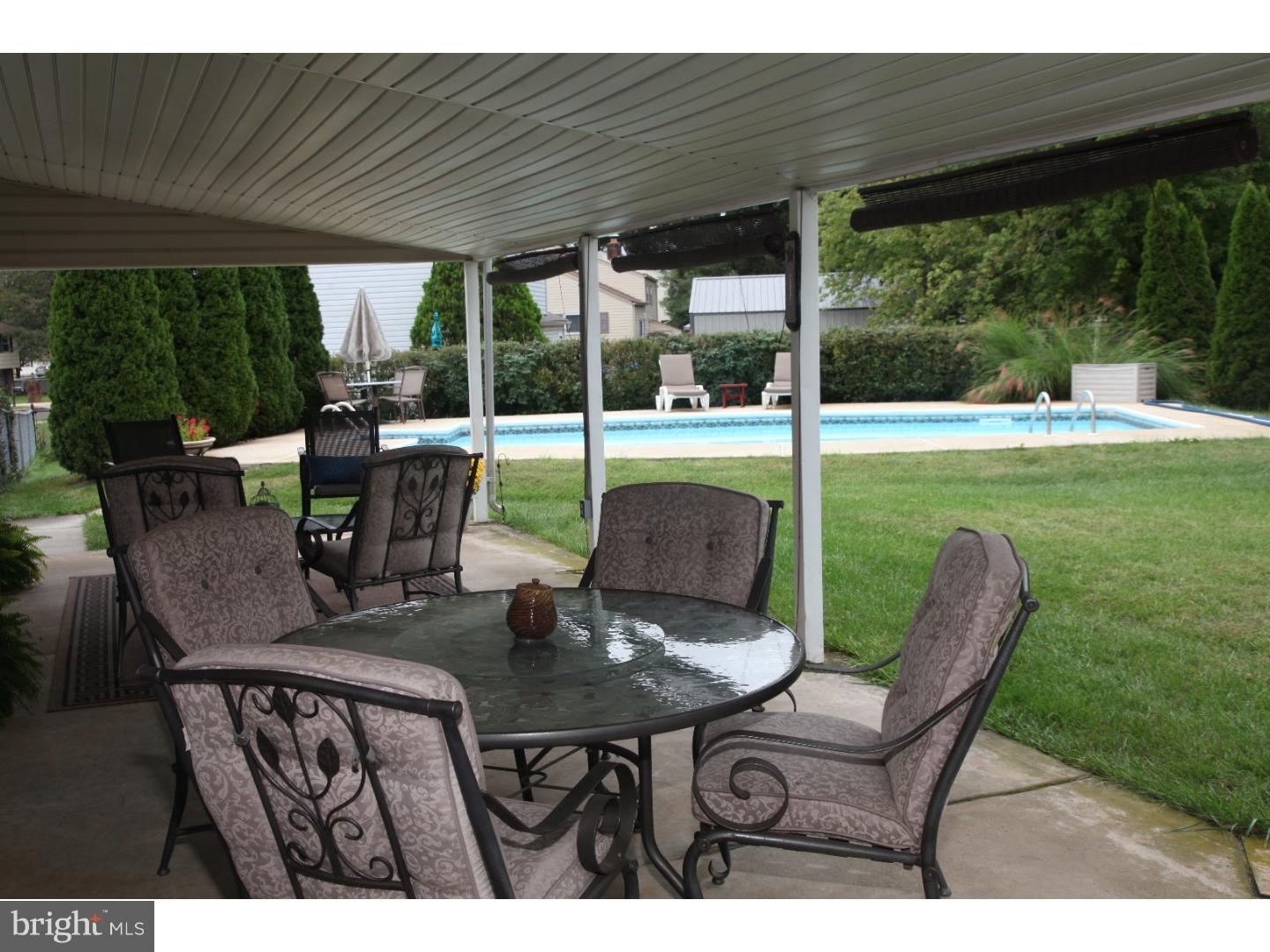 296 Bloomfield Road Warminster, PA 18974 - Photo 21 of 24 Patio