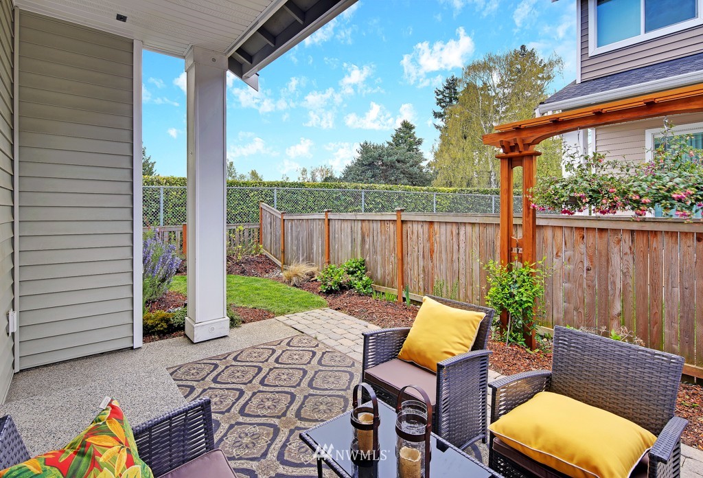 6630 High Point Drive Southwest Seattle, WA 98126 - Photo 19 of 20 Gallery Image 19