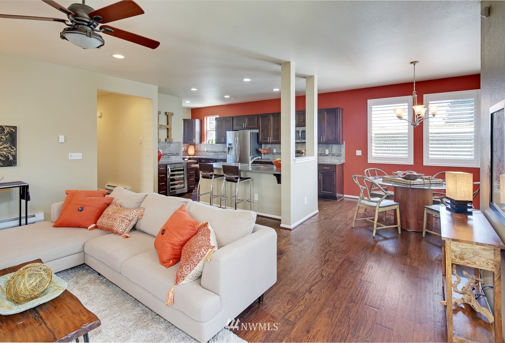 6630 High Point Drive Southwest Seattle, WA 98126 - Photo 3 of 20 Gallery Image 3