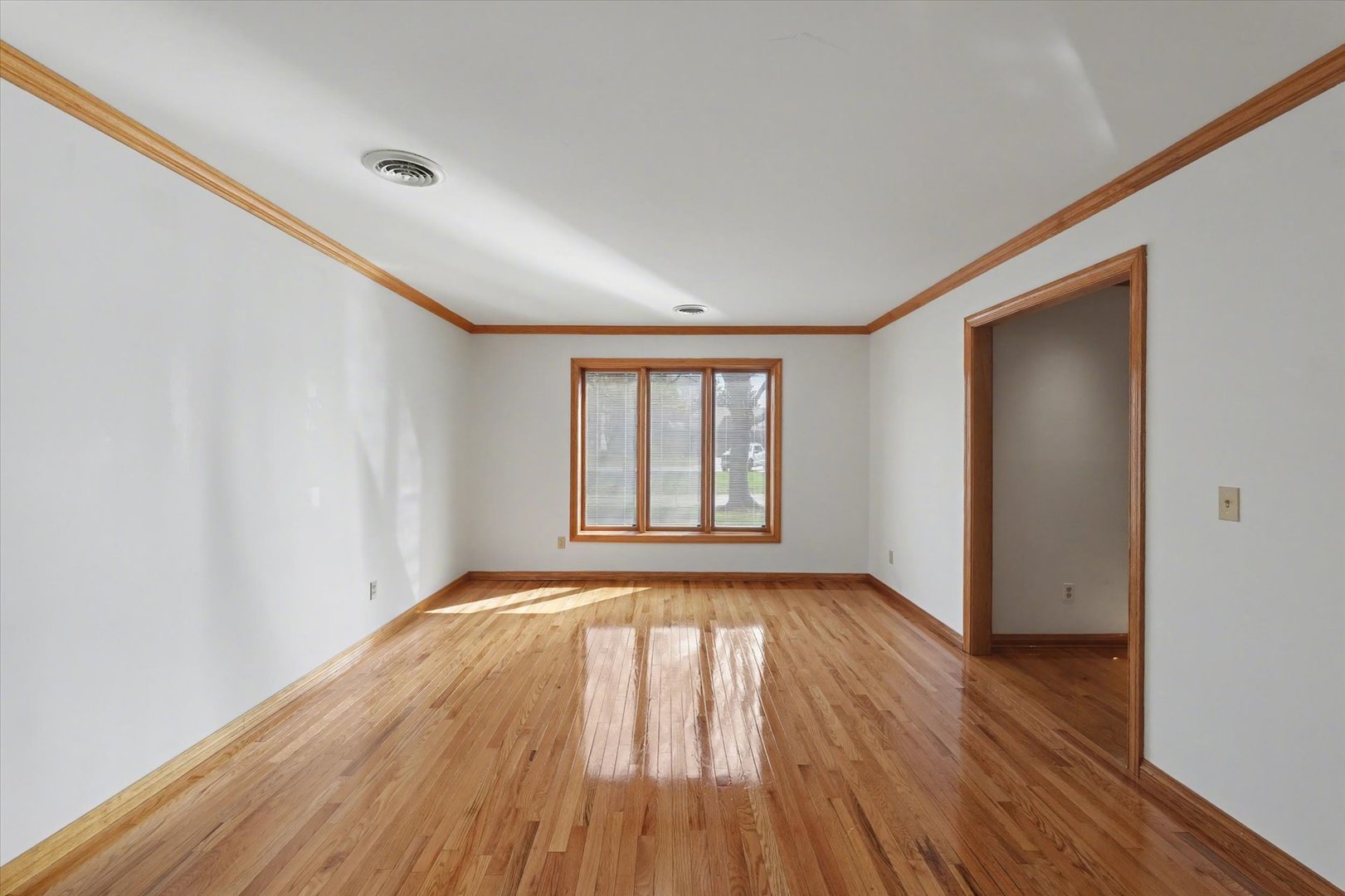 2404 North Nottingham Court Champaign, IL 61821 - Photo 11 of 62