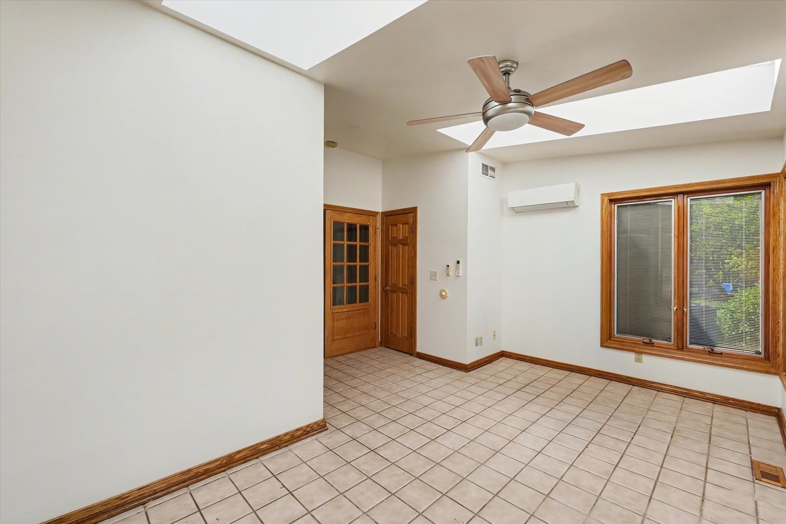 2404 North Nottingham Court Champaign, IL 61821 - Photo 29 of 62